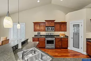 346 NW Foxglove St, Dallas, OR 97338 - Photo 14
