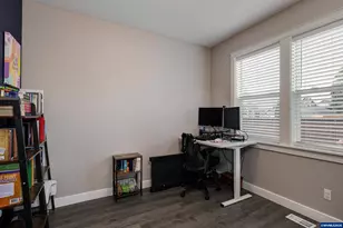 4889 Whitewater St NE, Salem, OR 97305 - Photo 14
