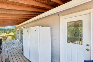 845 Perrydale Rd, Dallas, OR 97338 - Photo 26