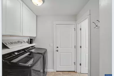 30090 Vicki Ln, Lebanon, OR 97355 - Photo 26