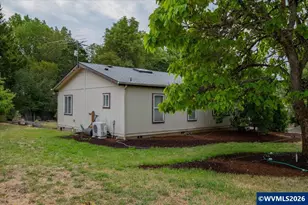 721 N 12th St, Philomath, OR 97370 - Photo 8