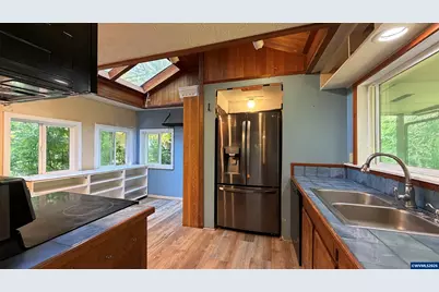 1799 N Doris Ln, Otis, OR 97368 - Photo 8