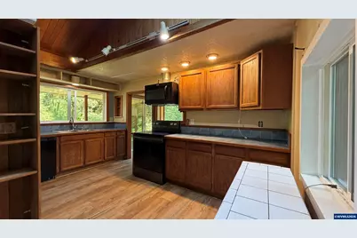 1799 N Doris Ln, Otis, OR 97368 - Photo 10
