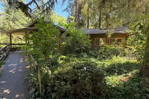 1799 N Doris Ln, Otis, OR 97368 - Photo 2