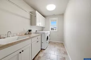 2454 Egret Ave SE, Salem, OR 97306 - Photo 28