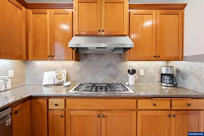 2454 Egret Av SE, Salem, OR 97306 - Photo 8