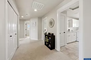 2454 Egret Ave SE, Salem, OR 97306 - Photo 26