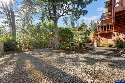 2708 NW Quince St, Albany, OR 97321 - Photo 6