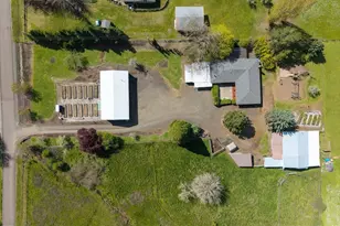2035 Primrose Lp, Philomath, OR 97370 - Photo 48