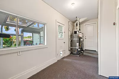 1050 Astor Wy, Woodburn, OR 97071 - Photo 20