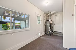 1050 Astor Way, Woodburn, OR 97071 - Photo 20