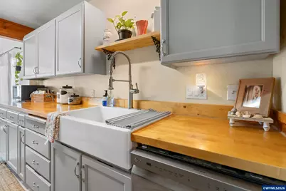 1510 S 10th St, Lebanon, OR 97355 - Photo 10