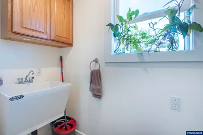 3420 Marion St SE, Albany, OR 97322 - Photo 22