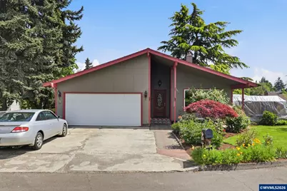 565 Brown Ct Ct, Woodburn, OR 97071 - Photo 1
