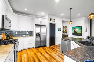 4827 Kenomi Pl, Turner, OR 97392 - Photo 18
