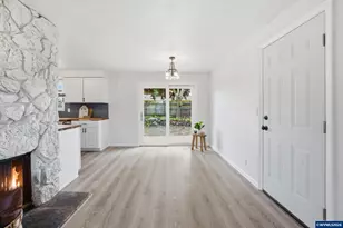 4658 Squire Ct NE, Salem, OR 97301 - Photo 8