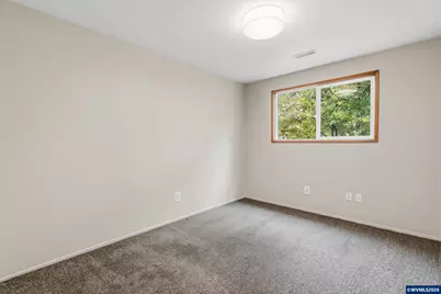 1635 Pioneer St, Philomath, OR 97370 - Photo 24