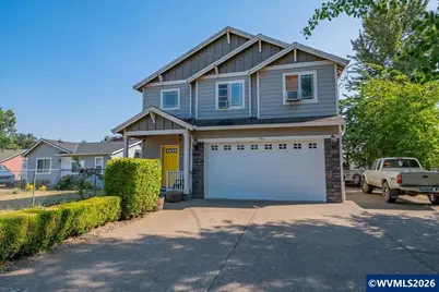 195 Picture St, Independence, OR 97351 - Photo 4