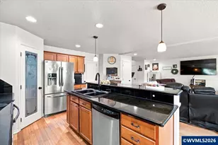 195 Picture St, Independence, OR 97351 - Photo 18