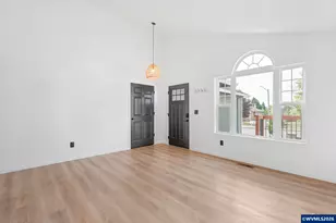 330 NW Denton St, Dallas, OR 97338 - Photo 10