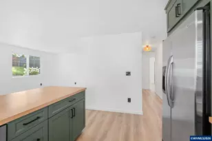 330 NW Denton St, Dallas, OR 97338 - Photo 18