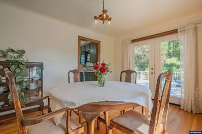 600 Mountain View Rd, Sweet Home, OR 97338 - Photo 10