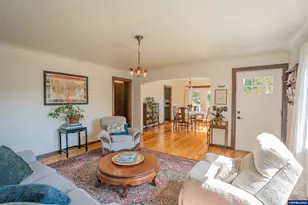 600 Mountain View Rd, Sweet Home, OR 97338 - Photo 12
