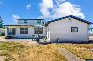 415 S 11th St, Independence, OR 97351 - Photo 34