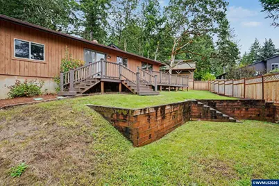 2026 NW Christopher Pl, Corvallis, OR 97330 - Photo 36