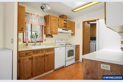 801 Mazama Av, Lebanon, OR 97355 - Photo 22