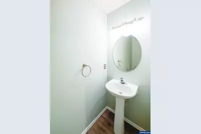 692 Burgundy Av NE, Keizer, OR 97303 - Photo 32