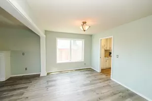 692 Burgundy Ave NE, Keizer, OR 97303 - Photo 12