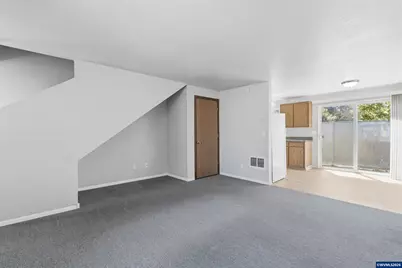 2555 SW Pickford #B St, Corvallis, OR 97333 - Photo 8