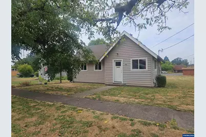 466 S 6 St, Independence, OR 97351 - Photo 1