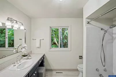611 NW 30th St, Corvallis, OR 97330 - Photo 34