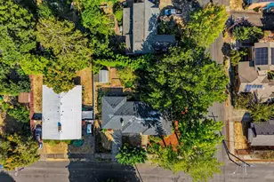 611 NW 30th St, Corvallis, OR 97330 - Photo 46