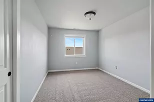 1369 S 10th St, Independence, OR 97351 - Photo 36