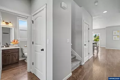 1369 S 10th St, Independence, OR 97351 - Photo 6