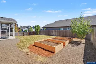 1369 S 10th St, Independence, OR 97351 - Photo 46