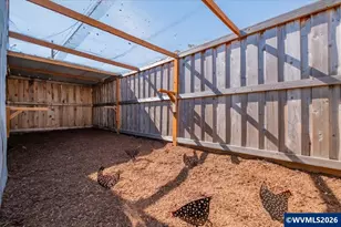 705 5th Av SW, Albany, OR 97321 - Photo 40