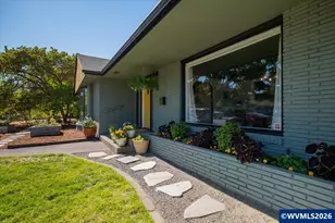 705 5th Av SW, Albany, OR 97321 - Photo 4