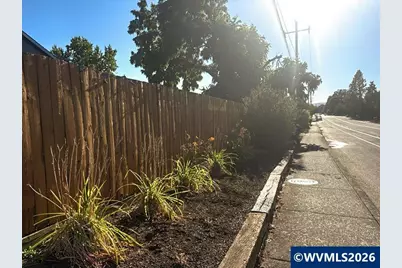 1642 SE Cortland Av, Dallas, OR 97338 - Photo 34