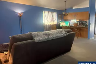 1642 SE Cortland Ave, Dallas, OR 97338 - Photo 8
