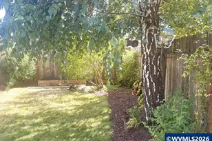 1642 SE Cortland Ave, Dallas, OR 97338 - Photo 4