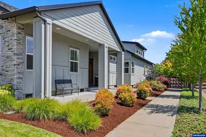 1153 SW Sylvia St, Corvallis, OR 97333 - Photo 4