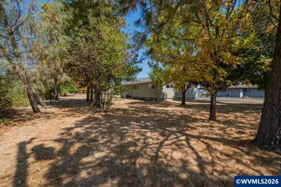 486 Oregon St, Lebanon, OR 97355 - Photo 34
