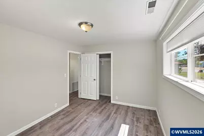 486 Oregon St, Lebanon, OR 97355 - Photo 14