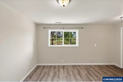 486 Oregon St, Lebanon, OR 97355 - Photo 22
