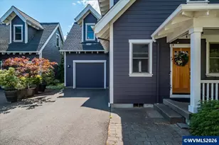 1007 Gwinn Street E, Monmouth, OR 97361 - Photo 2