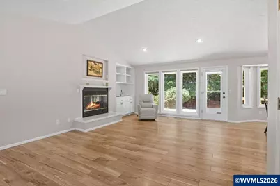 1752 Sunburst Ter NW, Salem, OR 97304 - Photo 4